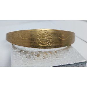 Handcraft Metal design ancient style gold tone bracelet